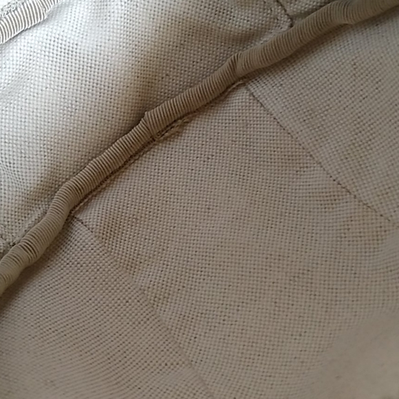 'SOLD' GUCCI Red Mini Tifosa Ball Bag - Authentic NWT - Picture 14 of 16